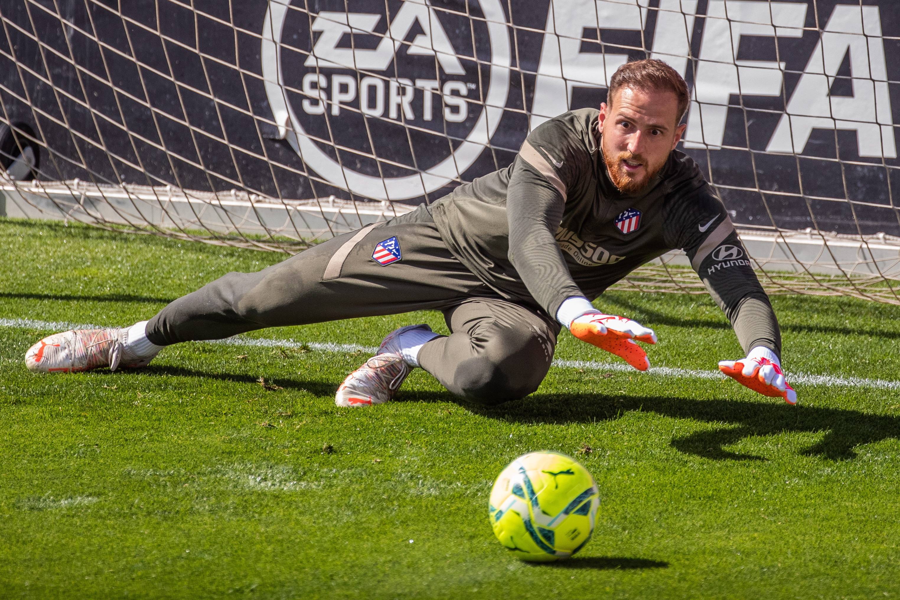 关于广州队远射贴柱备战西甲奥兰多魔术门线救险备战欧联，连对手都承认：洛杉矶快船窗口期止住颓势的信息