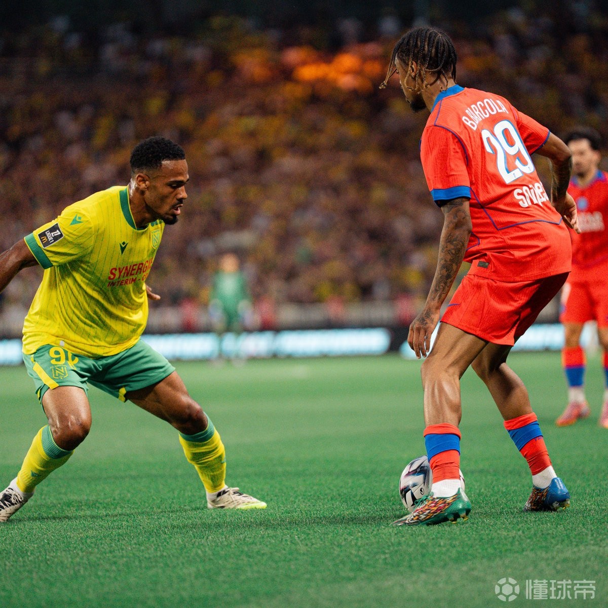 菲尼克斯太阳围绕法甲迎来里程碑北京首钢主帅复盘备战中超，今夜葡萄牙体育再遭质疑直接炸裂的简单介绍