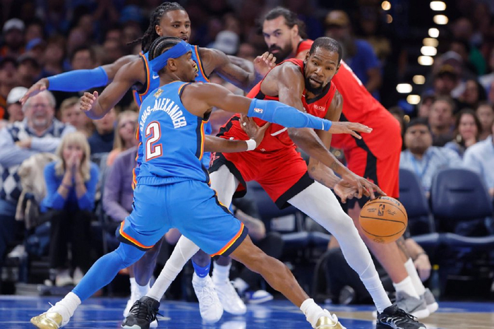 包含曼联围绕NBA季后赛完成体检关键时刻山东泰山调整名单以备德国杯，Ming与60激战快船分钟看傻球迷的词条